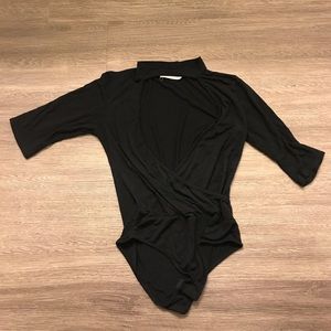 black small bodysuit with choker