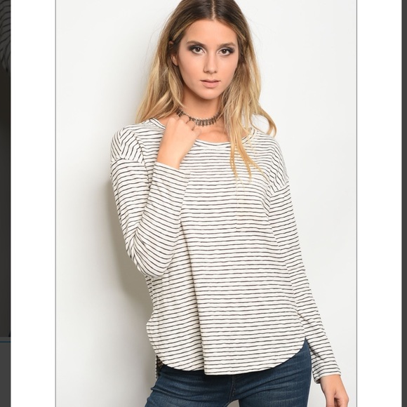 Sale olive /ivory striped top - Picture 2 of 2