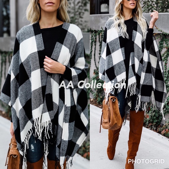 Buffalo Check plaid Tassel shawl  Poncho - Picture 2 of 4