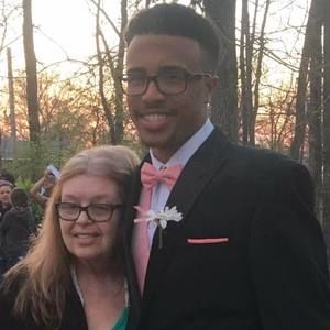 Meet your Posher, Terrell