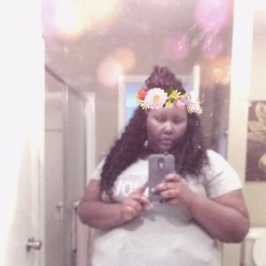 Meet your Posher, Nykia