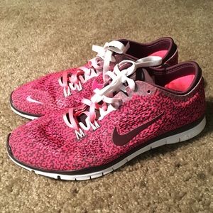 NIKE FREE TR FIT 4 PINK OMBRE