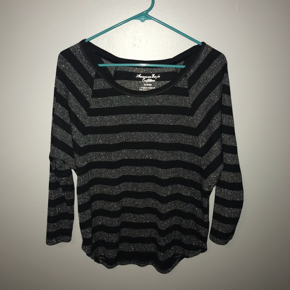 American Eagle top