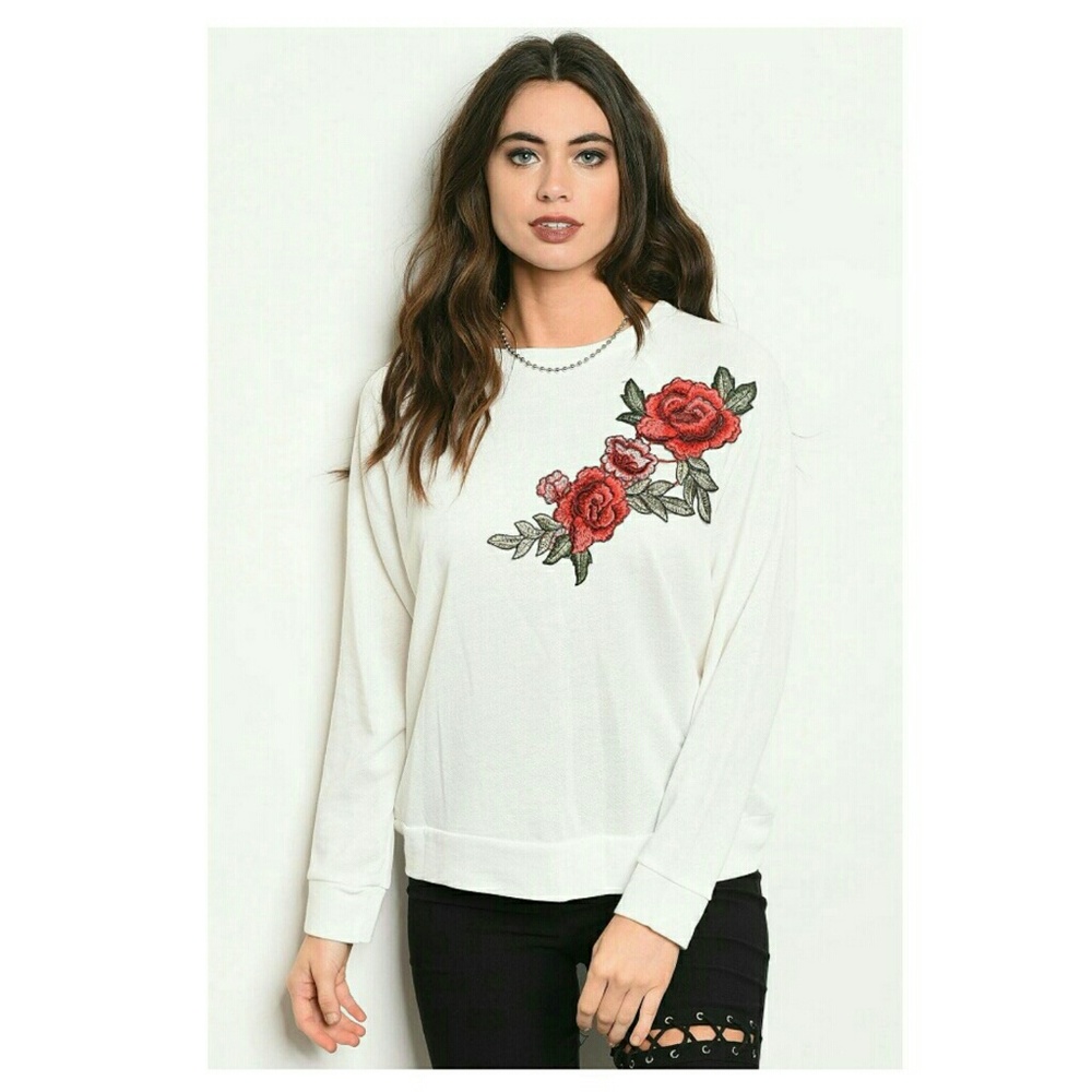 long sleeve light weight crew neckline