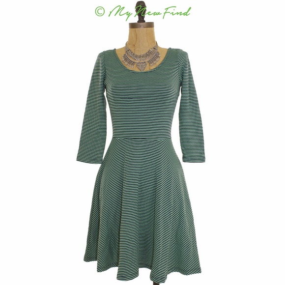 SOPRANO JUNIORS CHLOE 3/4 SLEEVE STRIPE DRESS - Picture 1 of 3