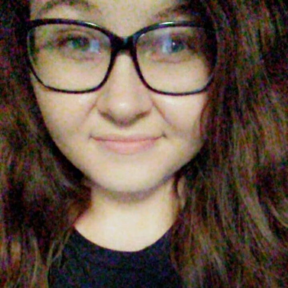 Meet your Posher, Maycee