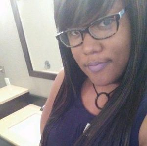 Meet your Posher, Natasha