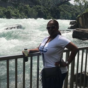 Meet your Posher, Latrice