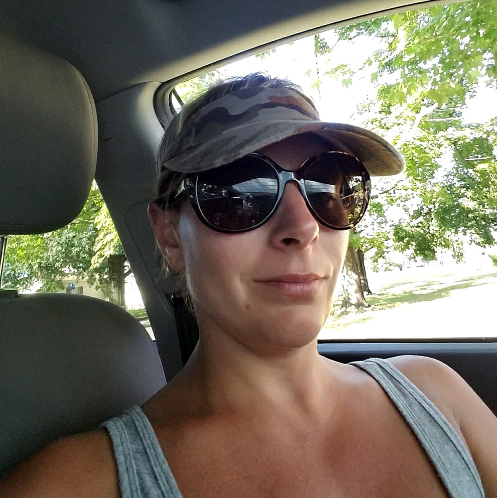 Meet your Posher, Summer