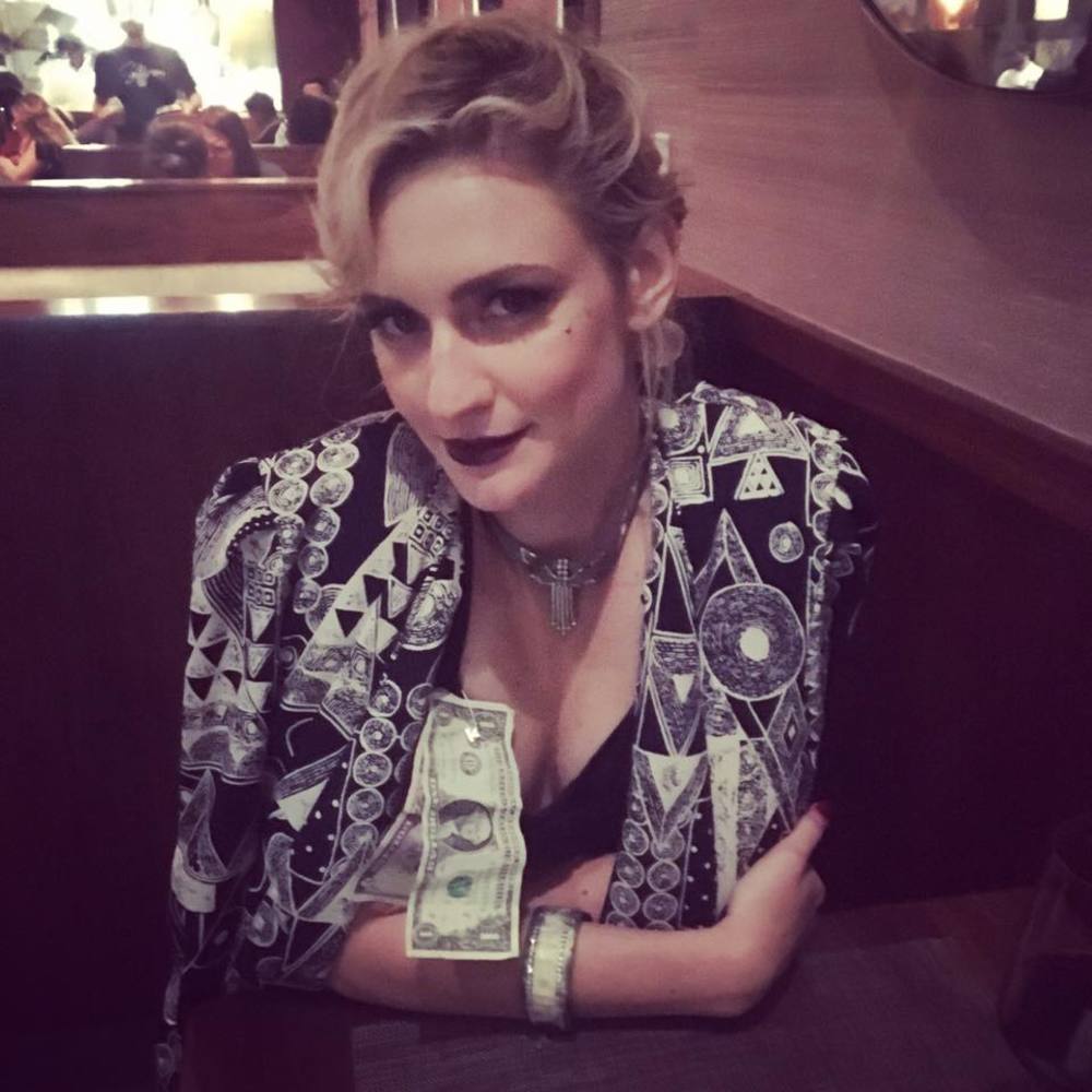 Meet your Posher, Sylvia