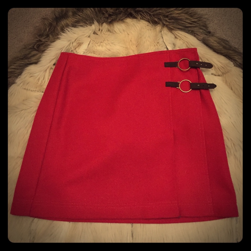 Real nice red skirt.