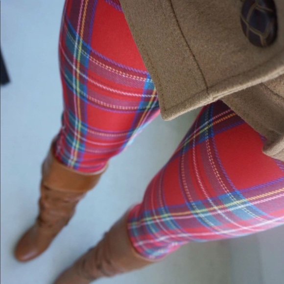 Online Legging Store Pants - Plaid Leggings