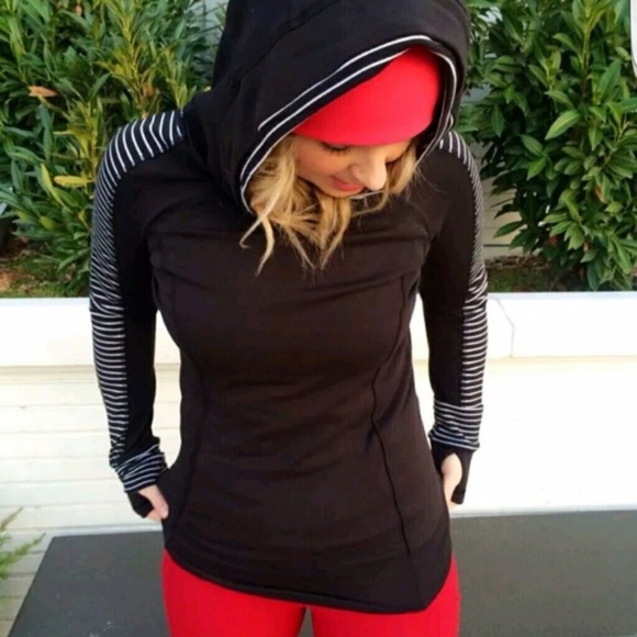lululemon athletica Tops - Lululemon Black Parallel Stripe Think Fast Hoodie