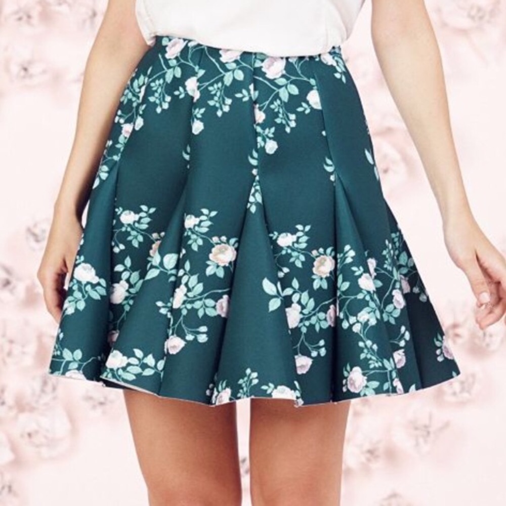 Lauren Conrad Runway Floral Scuba Skirt