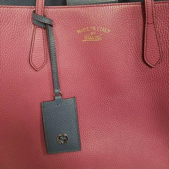 Sold****Medium Gucci Swing Tote In pink & blue - Picture 2 of 8