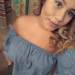 Meet your Posher, Vanessa