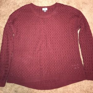 Fashionable maroon sweater