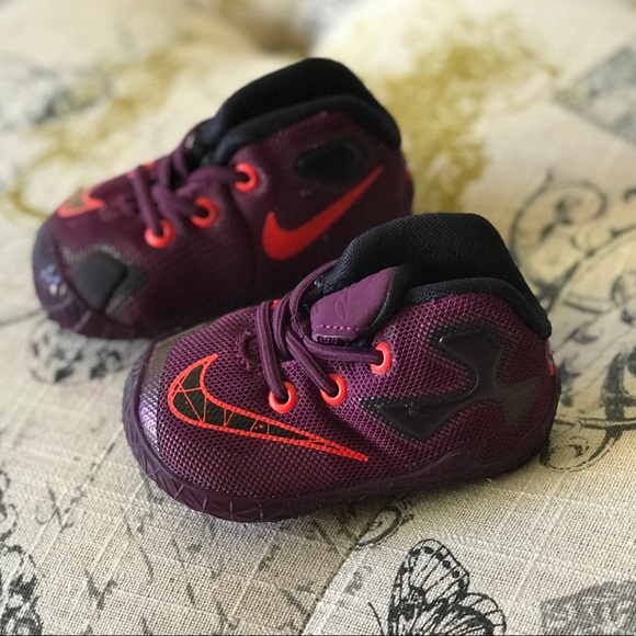 soft sole nike baby shoes