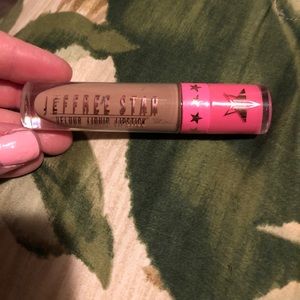 Jeffree Star velour liquid lipstick