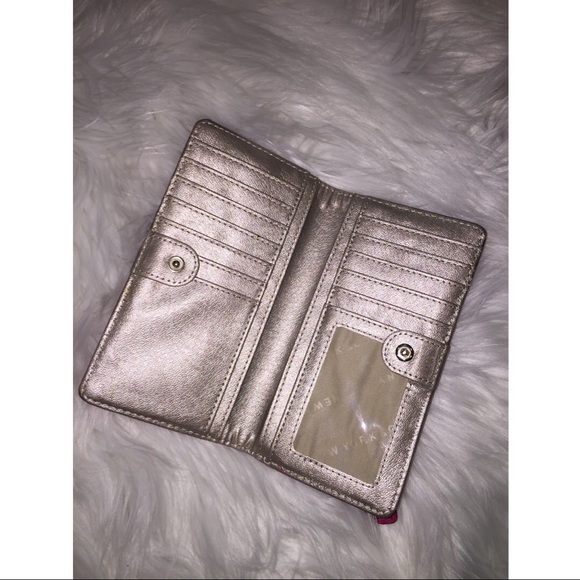 New York and company- New card holder wallet - Picture 5 of 5