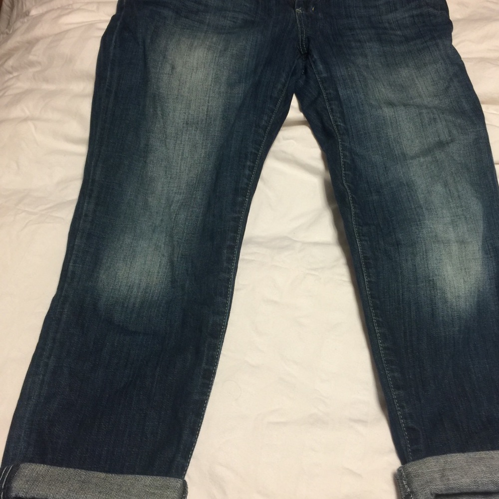 Joe’s Capri jeans in good condition!