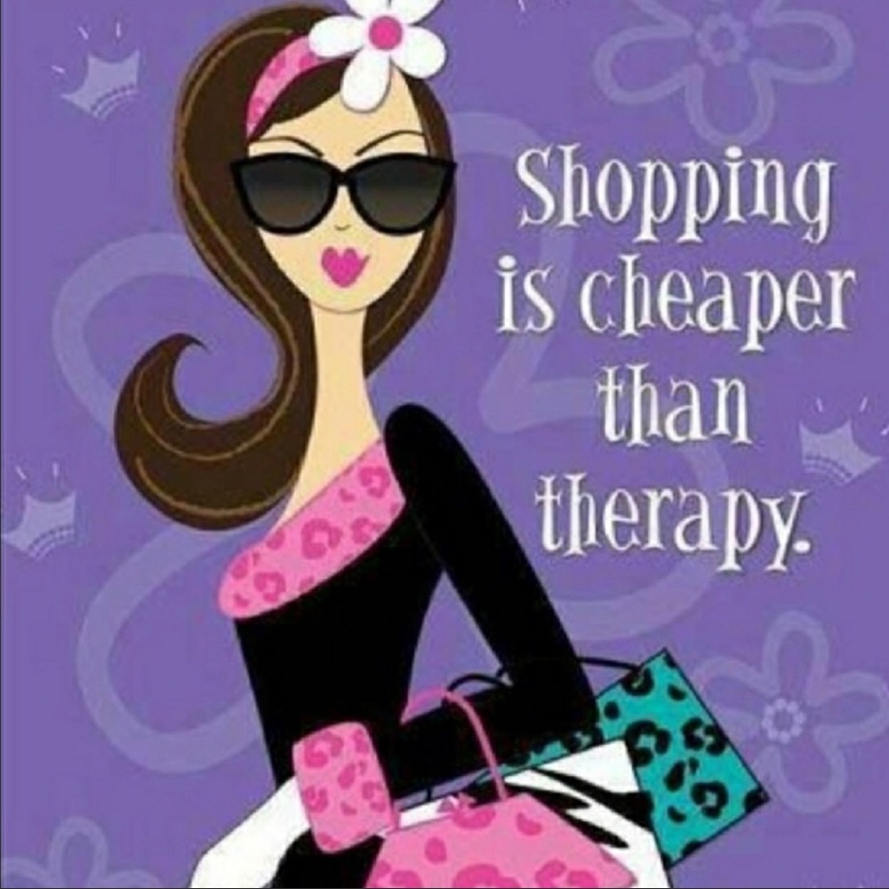 Shopping is cheaper then therapy🛍 👠👛👗👚🛍