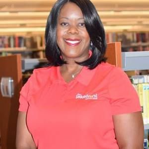 Meet your Posher, Lynette