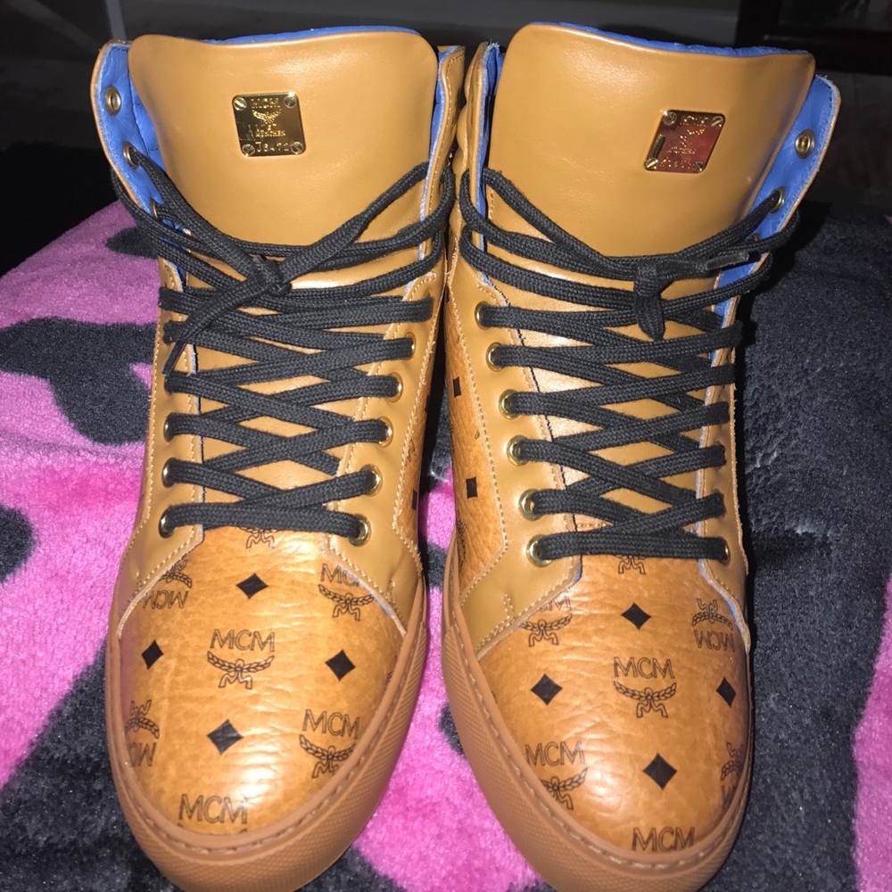 MCM Coniac Monogram