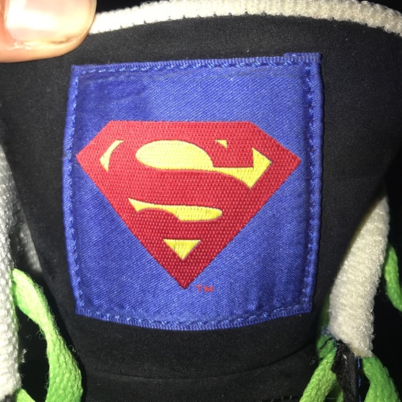 Jordan 4 DB Superman - Picture 7 of 8
