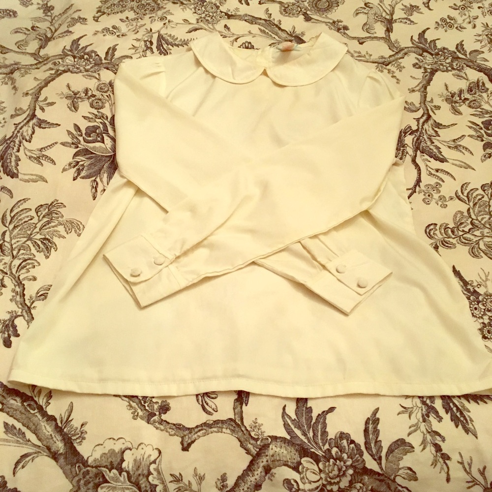 Adorable collared cream long sleeve