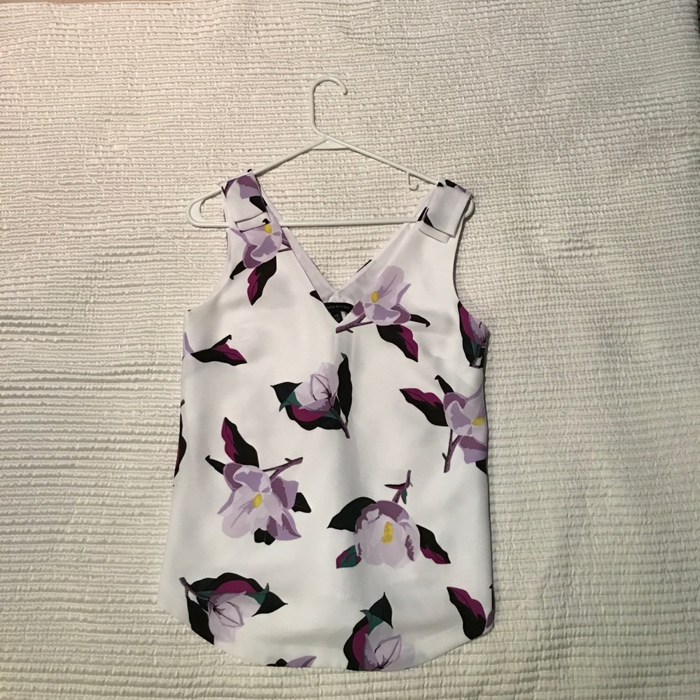 Banana republic sleeveless top