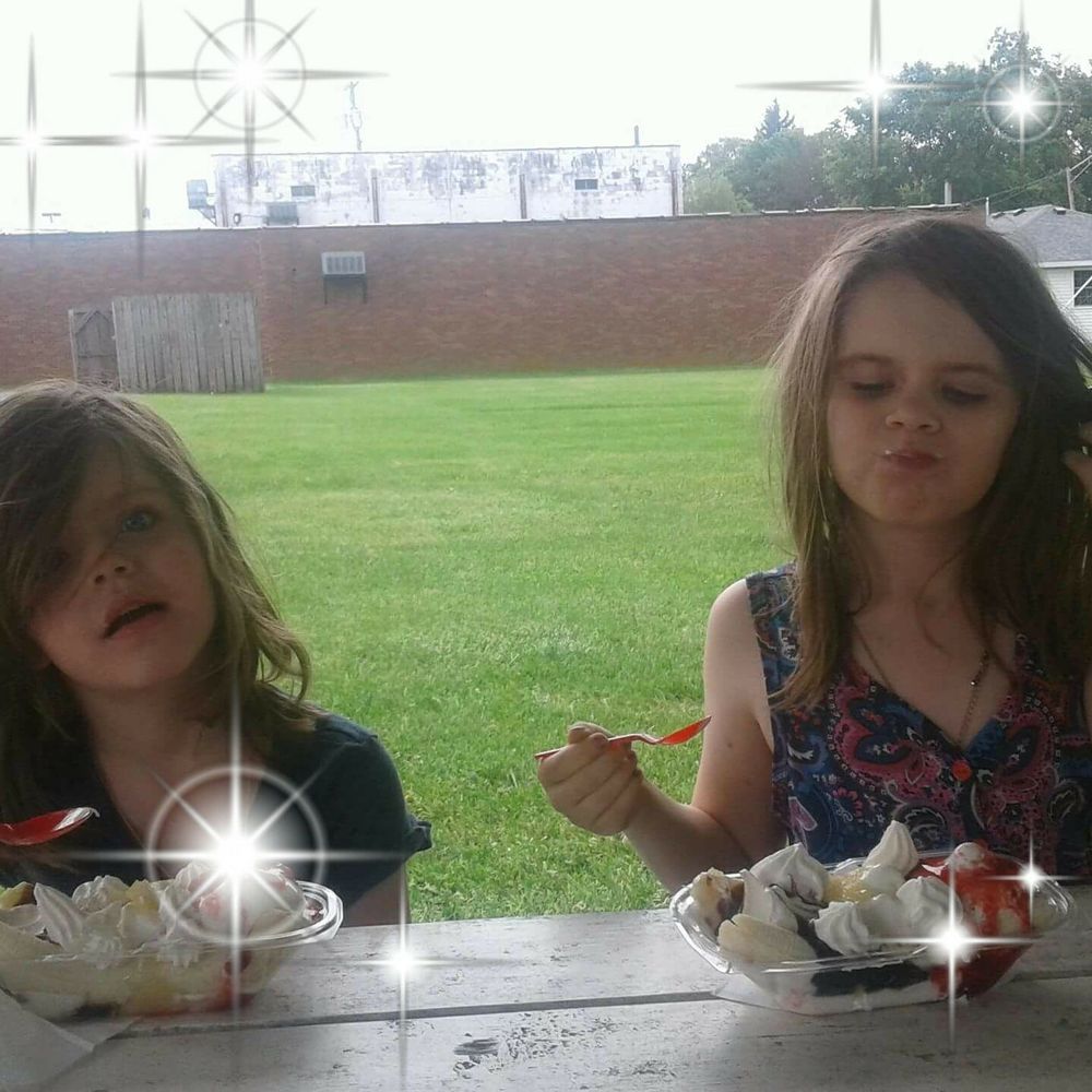 Meet your Posher, Carl