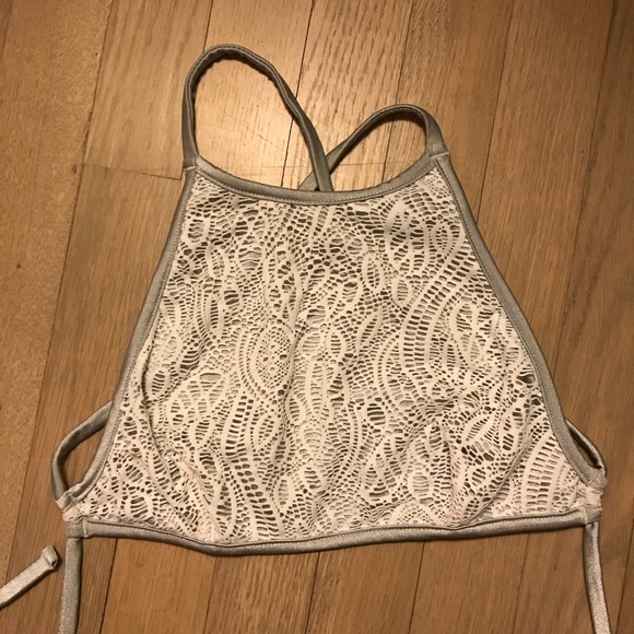 Gooseberry Swim bikini top. - Picture 2 of 4