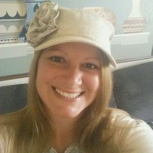 Meet your Posher, Selinna