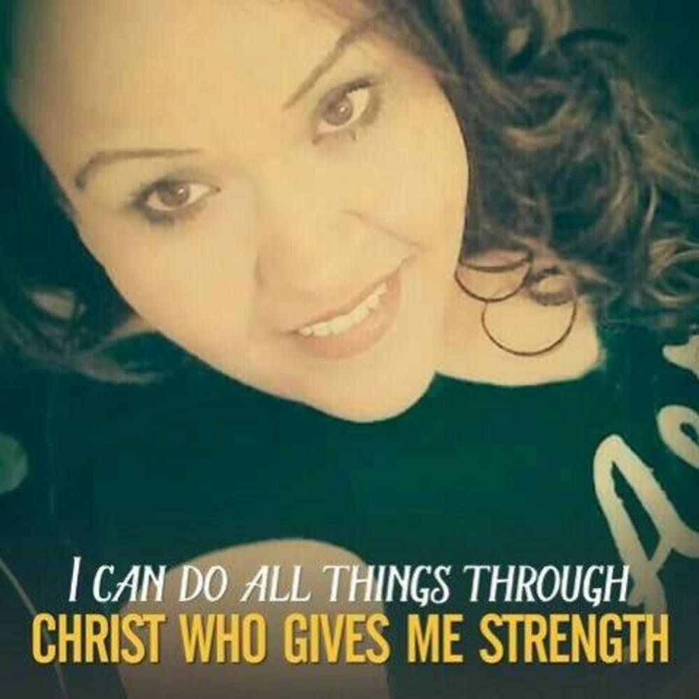 Meet your Posher, Yesenia