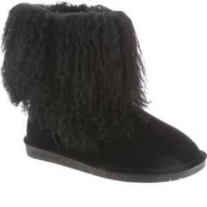 Bearpaw Boo Solids Furry Black Boot Size 9 UGGS