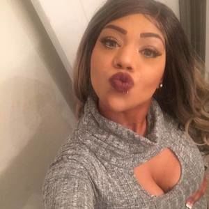 Meet your Posher, Andrea