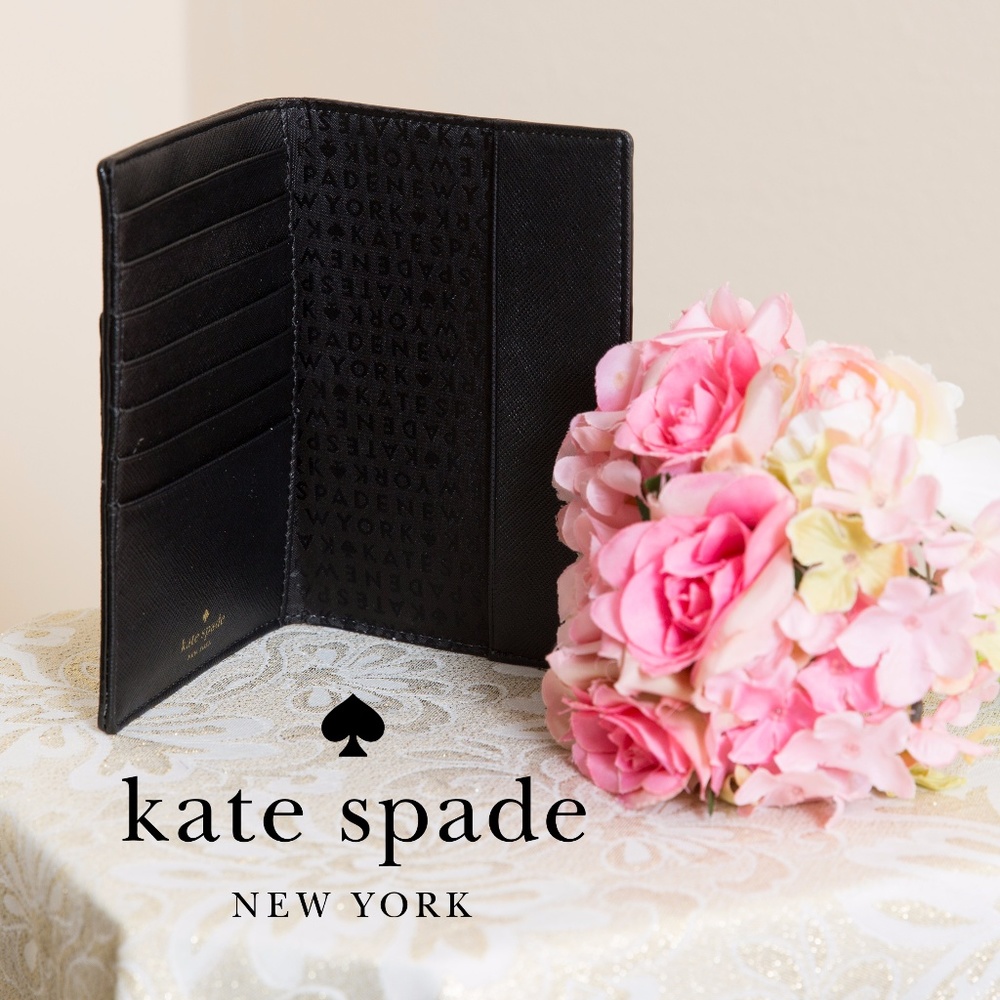 Kate Spade Cat Passport Case Host Pick - Picture 3 of 5