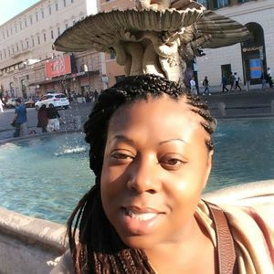 Meet your Posher, Kimberly