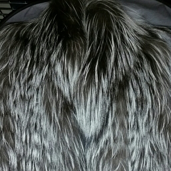 🦊 Michael Kors Collection Silver Fox fur Vest M - Picture 5 of 10