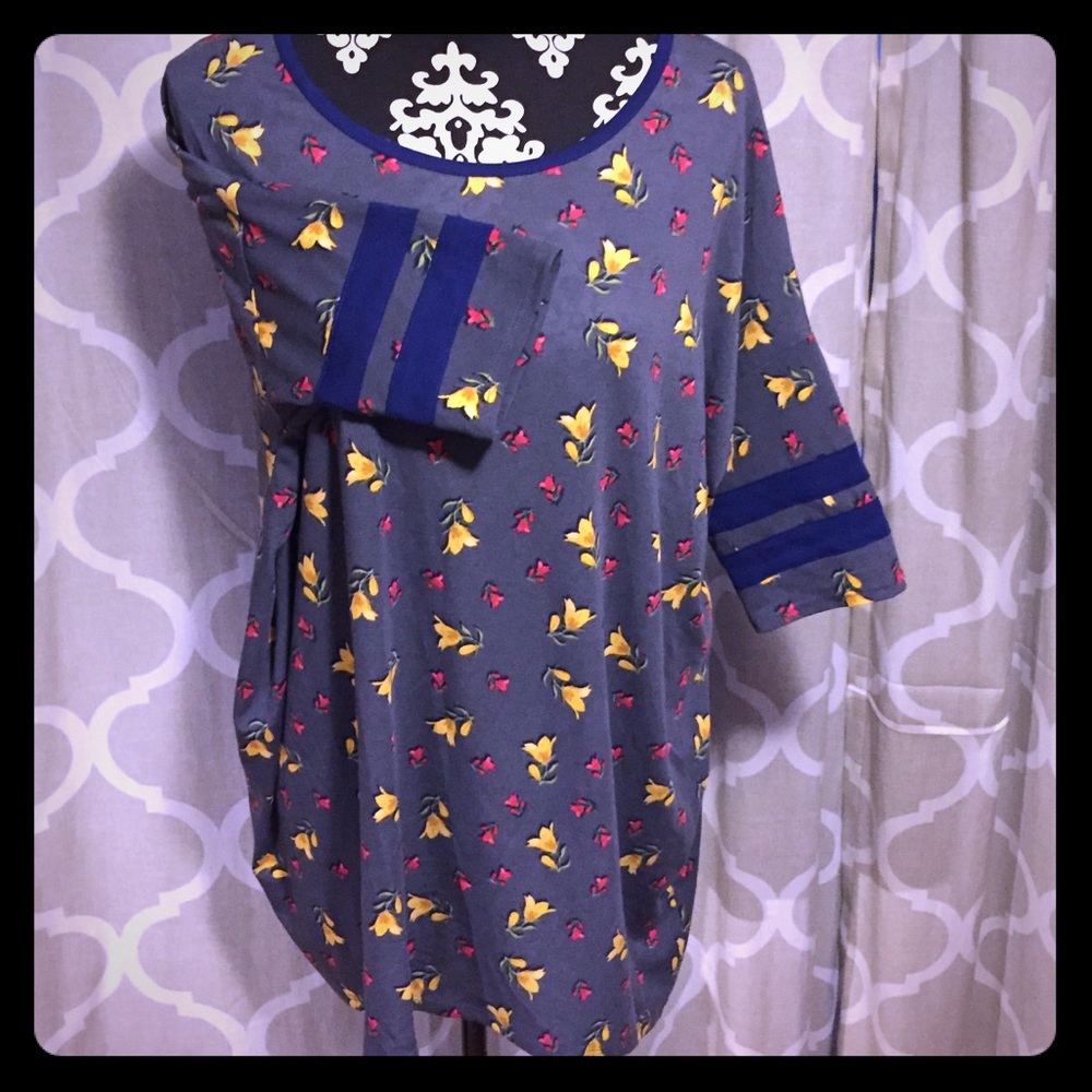 Lularoe Irma, floral