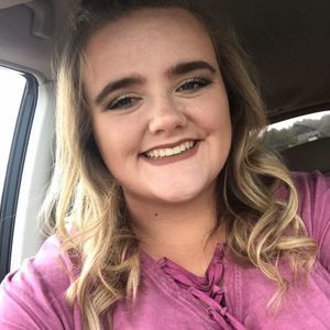 Meet your Posher, Molly