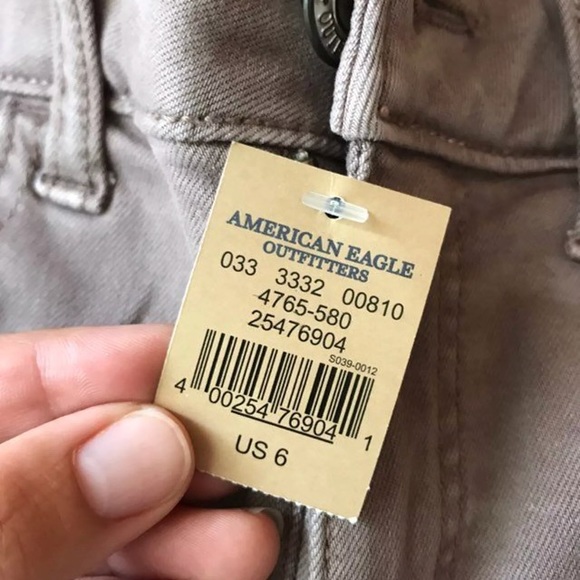 American eagle shorts size 6 - Picture 3 of 4