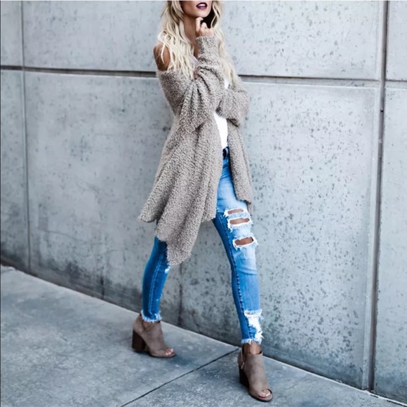 ❤️Ashton Oversized Draped Fur Cardigan - Picture 2 of 7