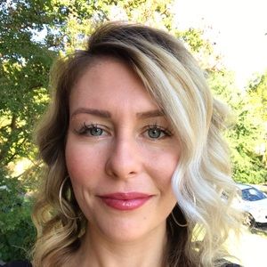 Meet your Posher, Jade