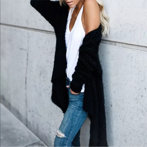 Last one! Ashton Oversized Draped Furry Cardigan - Picture 2 of 6