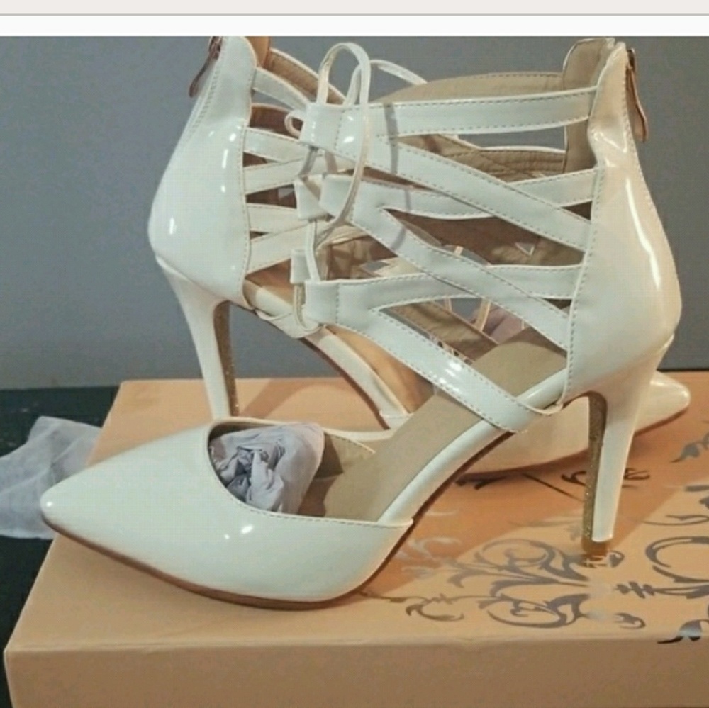 white never worn size 8 patent leather