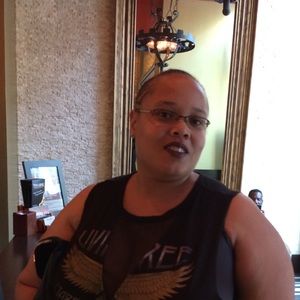 Meet your Posher, Janisha