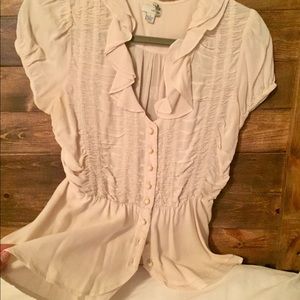 Gorgeous Anthropologie Cream Blouse