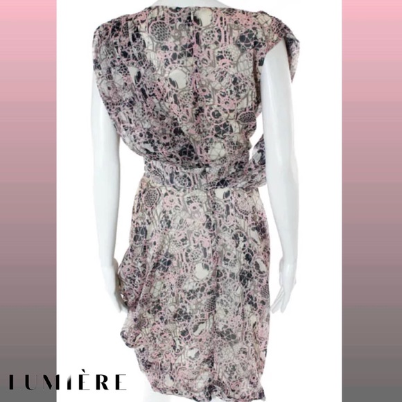 LUMIÈRE Stunning Pink/Gray Abstract Pleated Dress - Picture 3 of 4